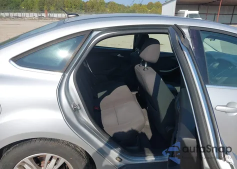 2012 Ford Focus Sel из США, поврежденный, VIN 1FAHP3H2XCL246598